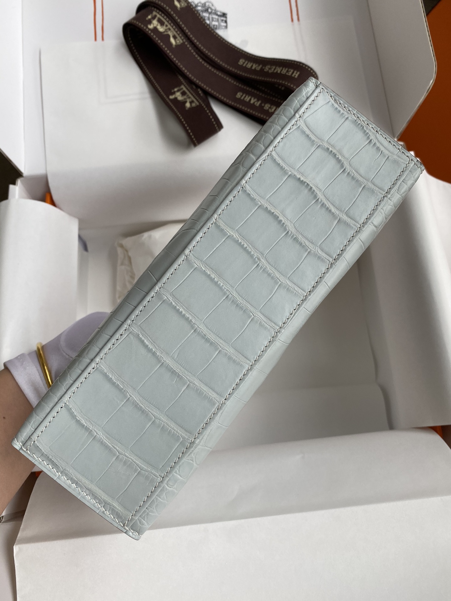 Hermes Mini Kelly Pochette 22cm Bag In Pearl Grey Matte Alligator Leather